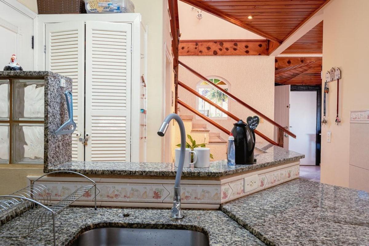 Casa Em Campos Do Jordao Villa ภายนอก รูปภาพ